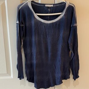 T* party Navy Long Sleeve Top w/ white accents around neck & sleeve. Size small